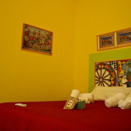 Isola Dei Tesori - Affittacamere Palermo Ngoại thất bức ảnh